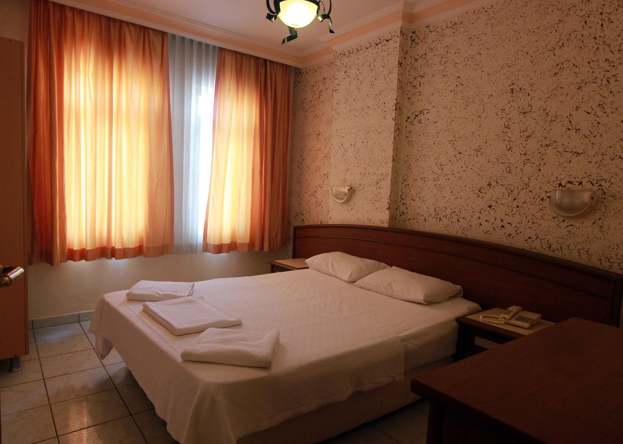 Damlatas Elegant Apart Hotel Аланя Екстериор снимка