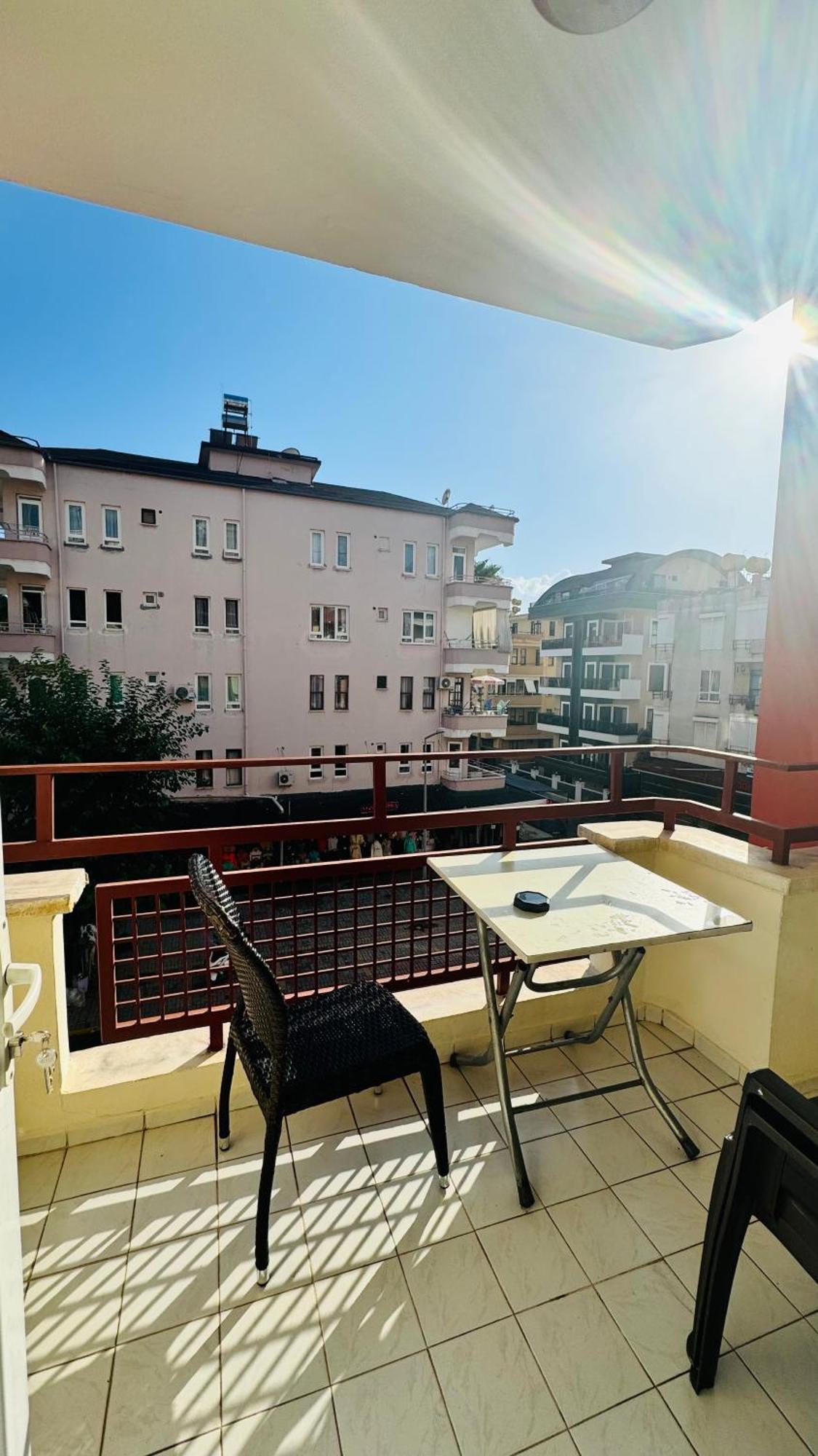 Damlatas Elegant Apart Hotel Аланя Екстериор снимка